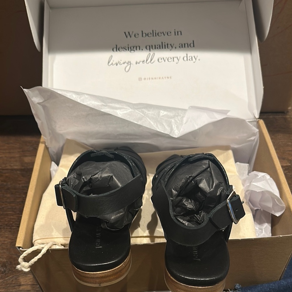 Jenni Kayne Black Sandals with Wooden Sole